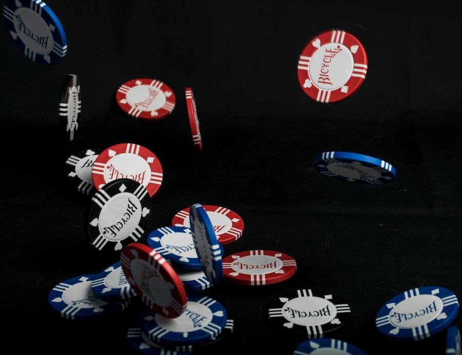 Por qué algunos casinos ofrecen pagos más rápidos que otros